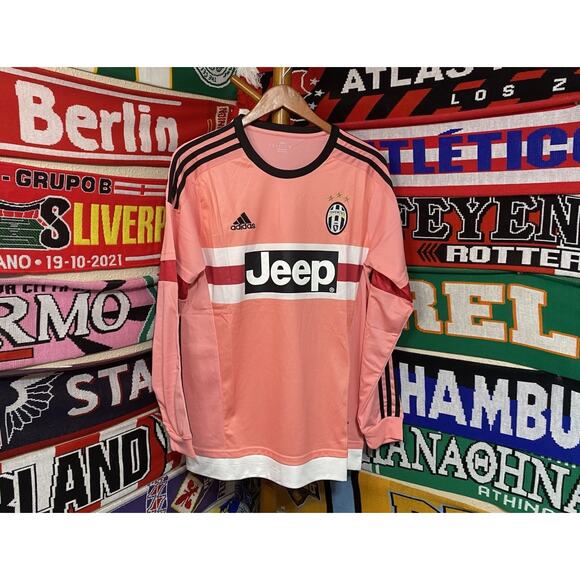 Juventus | Men’s Medium “Pink” Retro Long-Sleeve Jersey - Picture 6 of 7